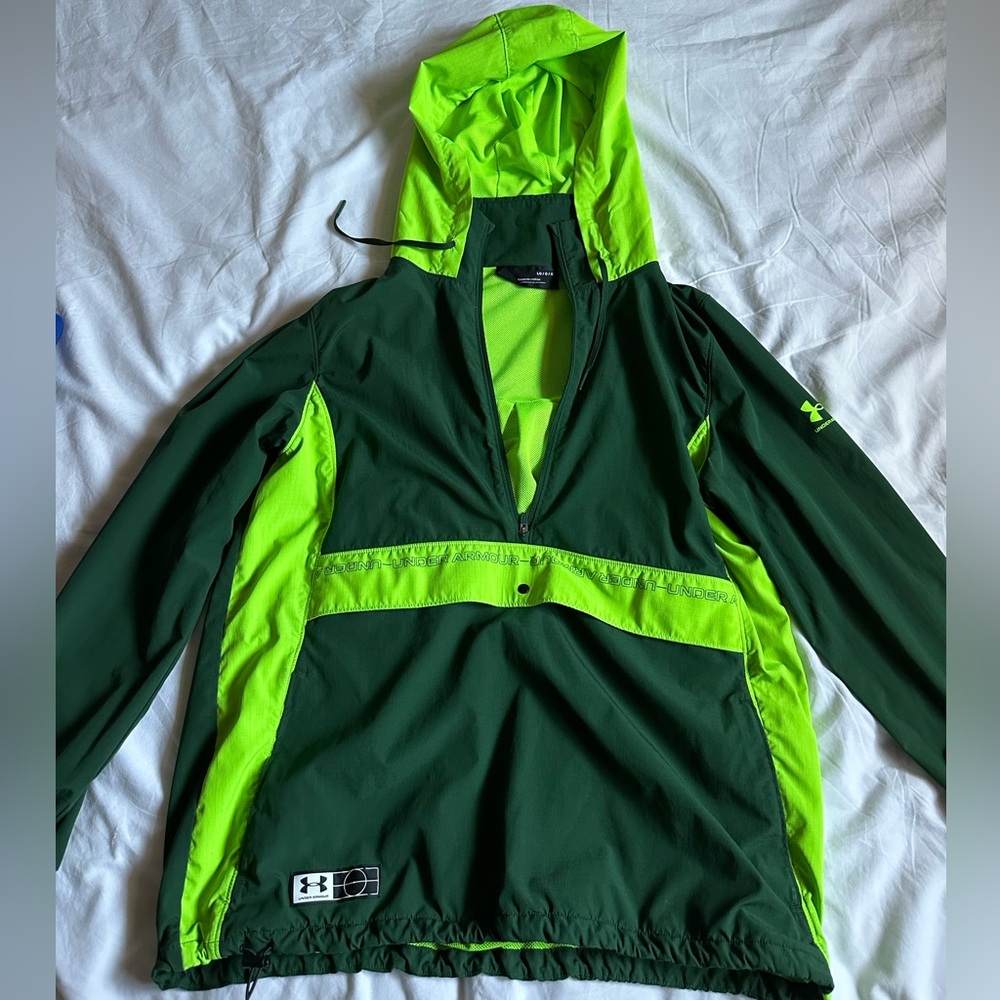 Brand new under armour windbreaker